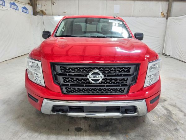 2021 NISSAN TITAN Crew Cab