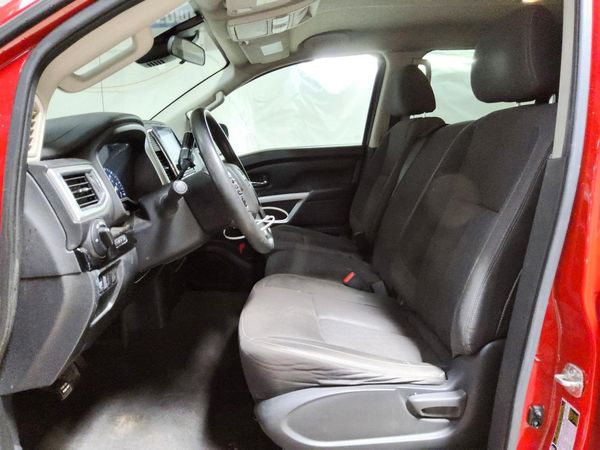 2021 NISSAN TITAN Crew Cab