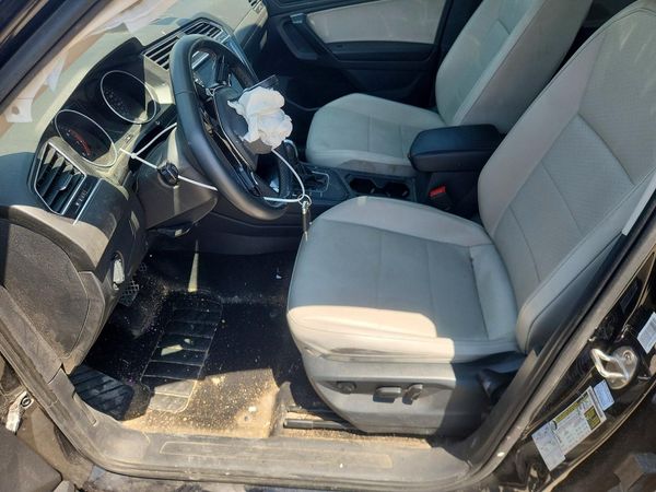 2021 VOLKSWAGEN TIGUAN SE, SE R-Line Black, SEL