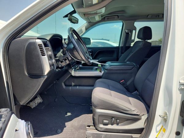 2018 CHEVROLET SILVERADO LT — DENT