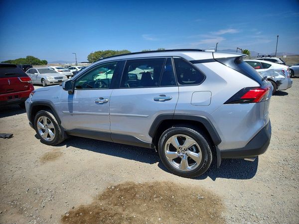 2020 TOYOTA RAV4