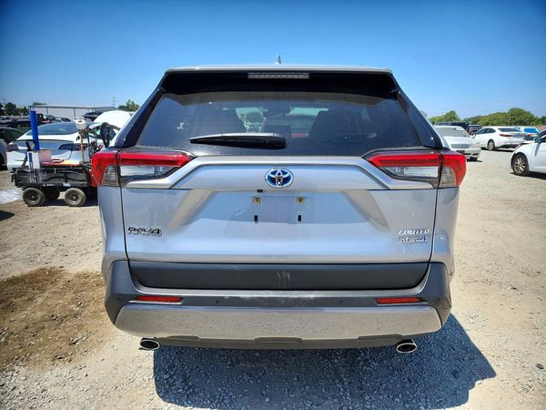 2020 TOYOTA RAV4