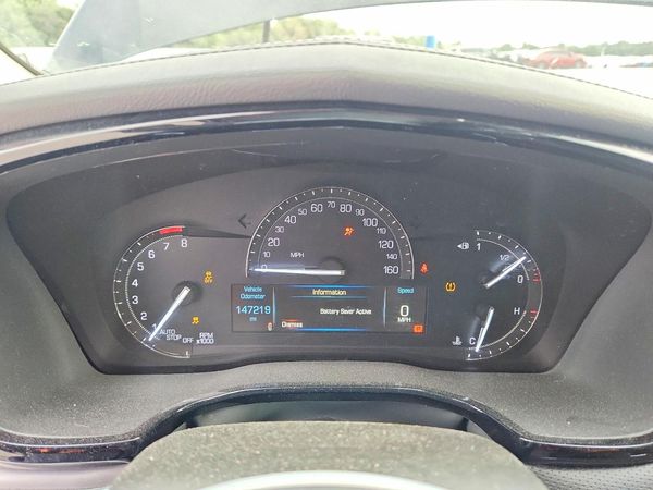 2017 CADILLAC XT5 Luxury
