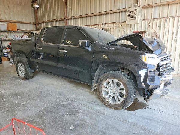 2023 CHEVROLET SILVERADO LTZ — Passenger 3/4