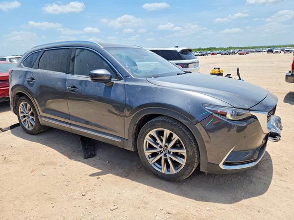 2018 MAZDA CX-9 Signature