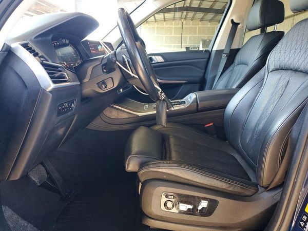 2020 BMW X7 xDrive40i