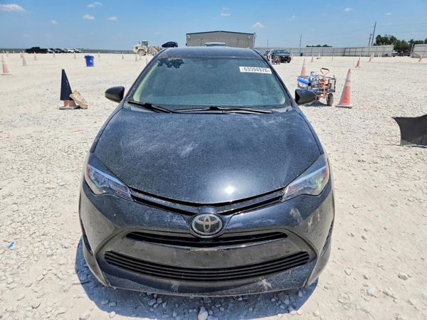 2018 TOYOTA COROLLA