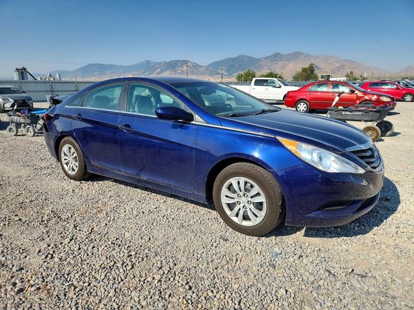 2012 HYUNDAI SONATA