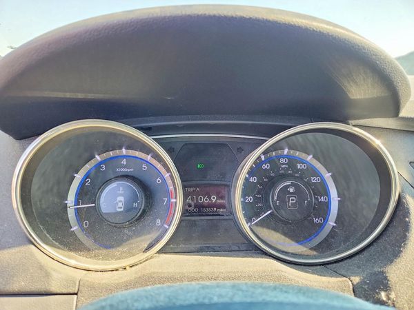 2012 HYUNDAI SONATA