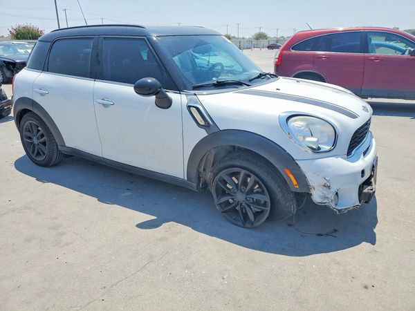 2012 MINI COOPER