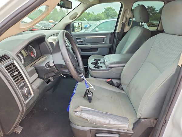 2015 RAM 1500 SLT