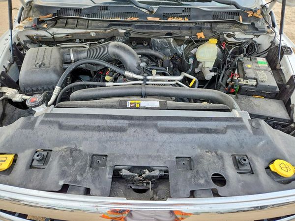 2015 RAM 1500 SLT