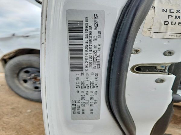 2015 RAM 1500 SLT