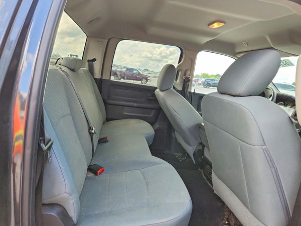 2018 RAM 1500 ST