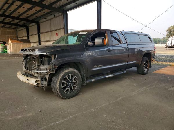 2016 TOYOTA TUNDRA SR/SR5