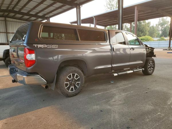 2016 TOYOTA TUNDRA SR/SR5