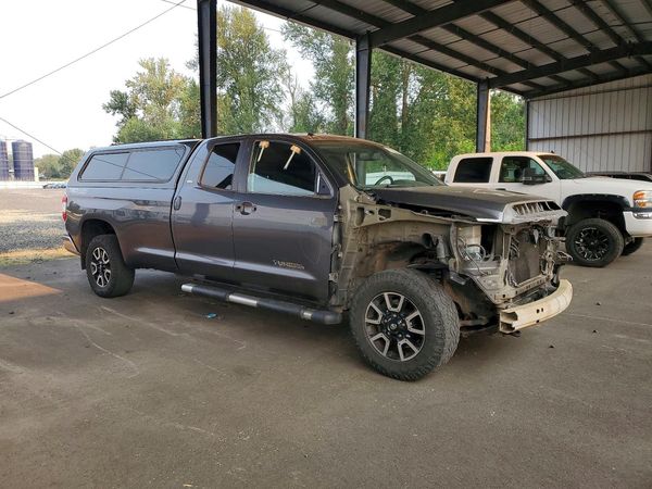 2016 TOYOTA TUNDRA SR/SR5