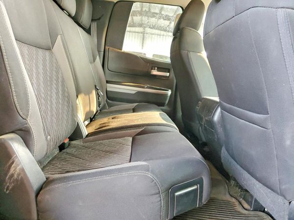 2016 TOYOTA TUNDRA SR/SR5