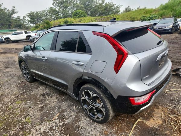 2023 KIA NIRO