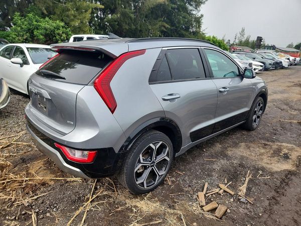 2023 KIA NIRO