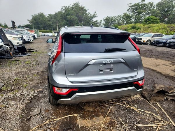 2023 KIA NIRO