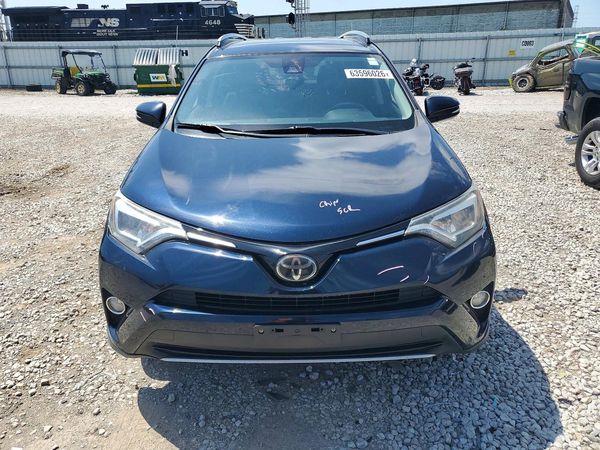2017 TOYOTA RAV4 Ltd/SE Platinum