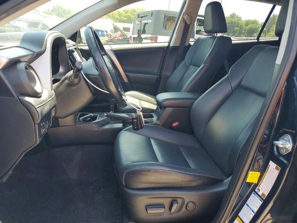 2017 TOYOTA RAV4 Ltd/SE Platinum