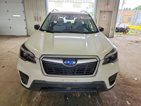 2021 SUBARU FORESTER Base