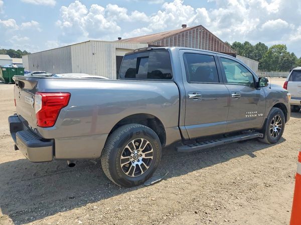 2020 NISSAN TITAN