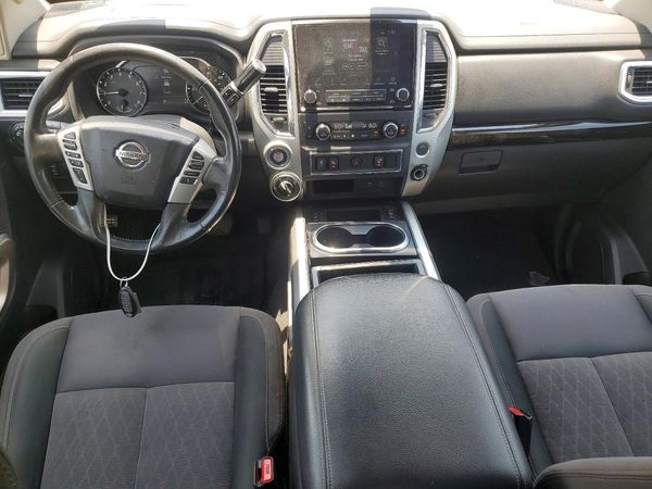 2020 NISSAN TITAN