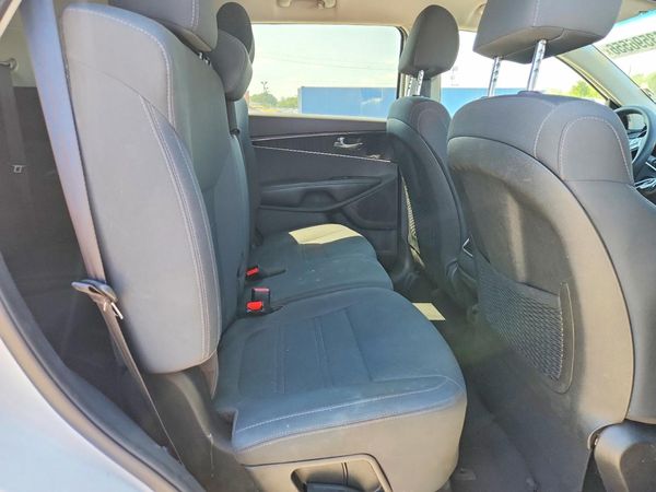 2020 KIA SORENTO L, LX, S