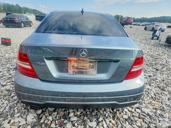2012 MERCEDES-BENZ C C250