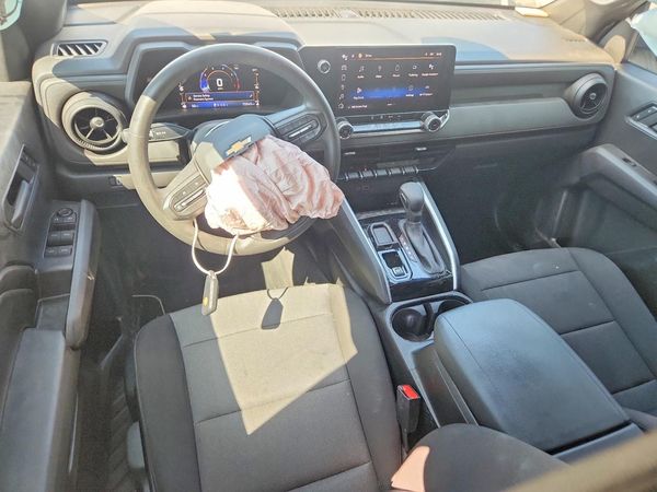 2023 CHEVROLET COLORADO Work Truck