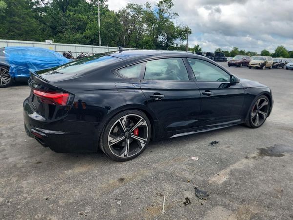 2025 AUDI RS5 quattro