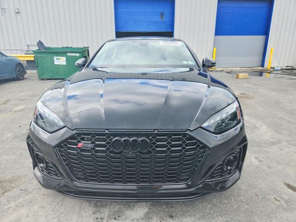 2025 AUDI RS5 quattro
