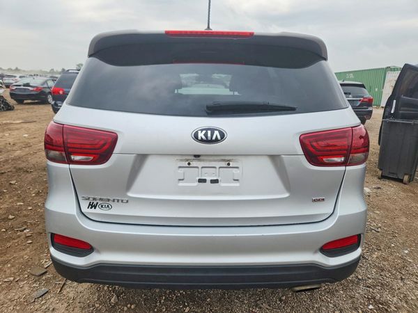 2019 KIA SORENTO L, LX, S