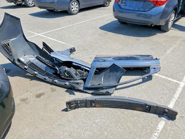 2019 TOYOTA COROLLA