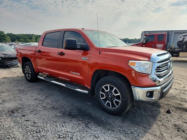 2016 TOYOTA TUNDRA