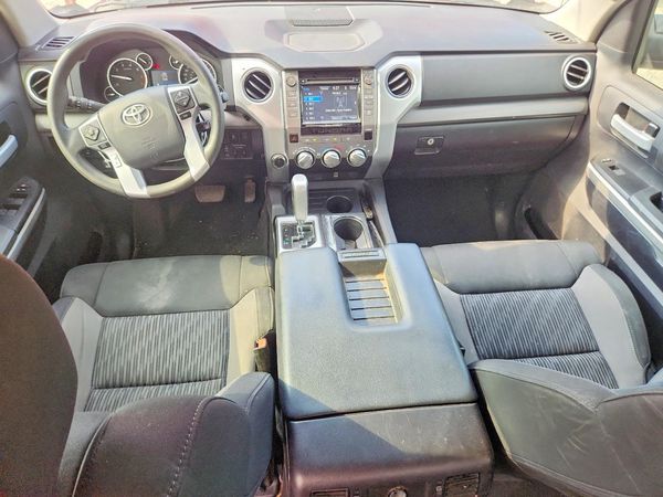 2016 TOYOTA TUNDRA