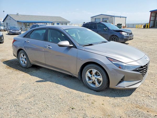 2021 HYUNDAI ELANTRA SE