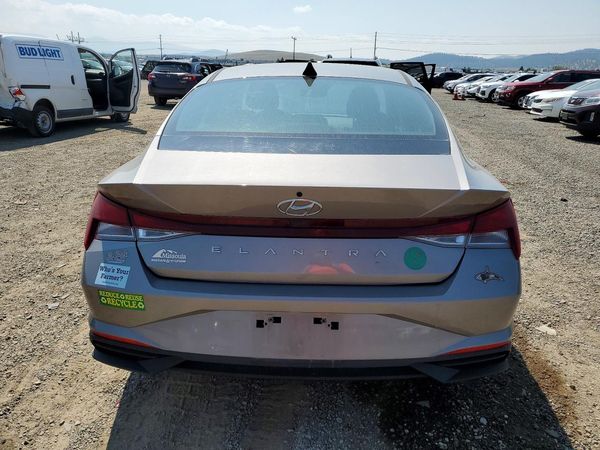 2021 HYUNDAI ELANTRA SE