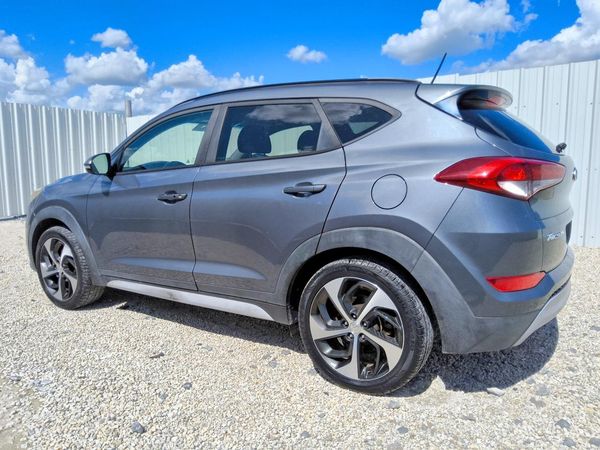 2017 HYUNDAI TUCSON