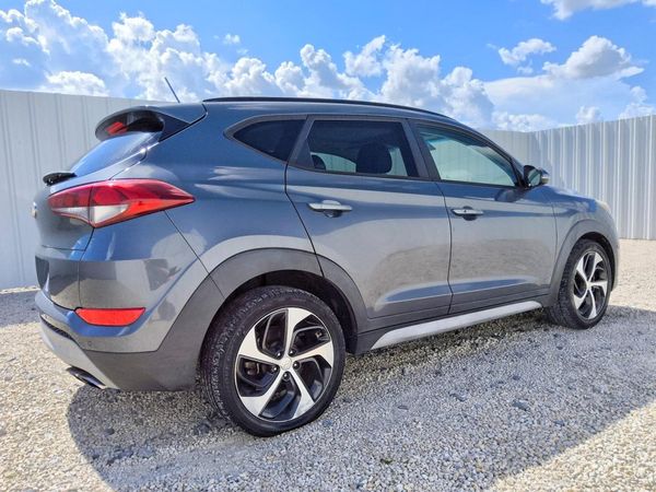 2017 HYUNDAI TUCSON