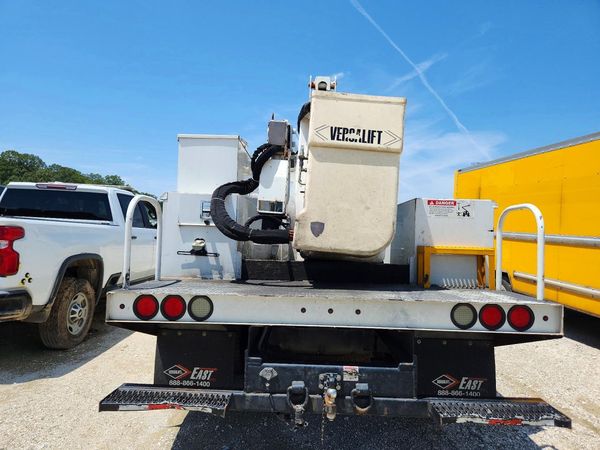 2016 RAM 5500 REG CAB CHASSIS