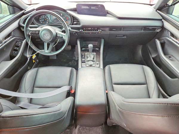 2024 MAZDA 3 Preferred Package