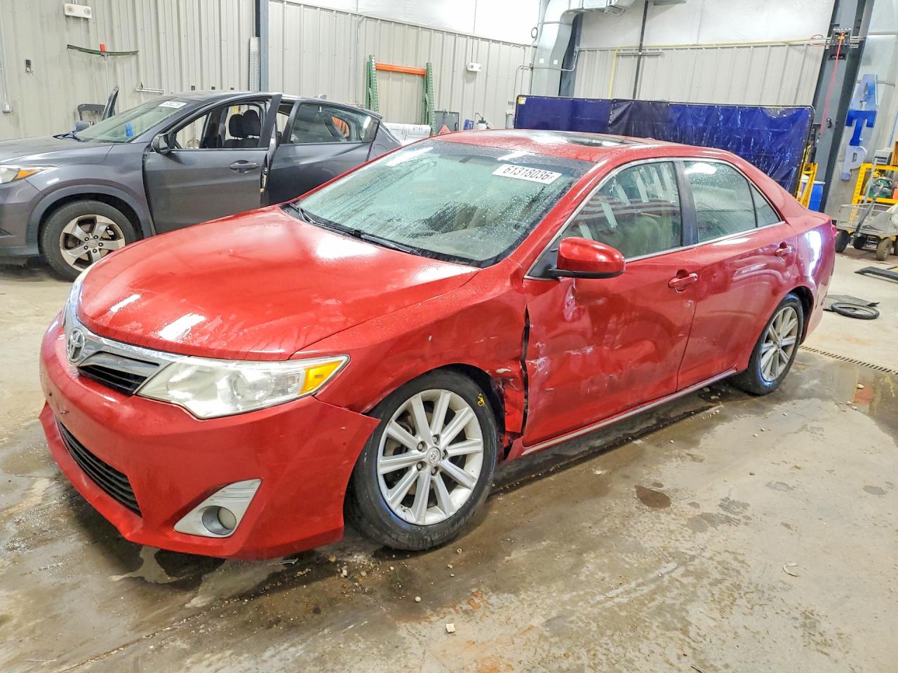 2014 TOYOTA CAMRY