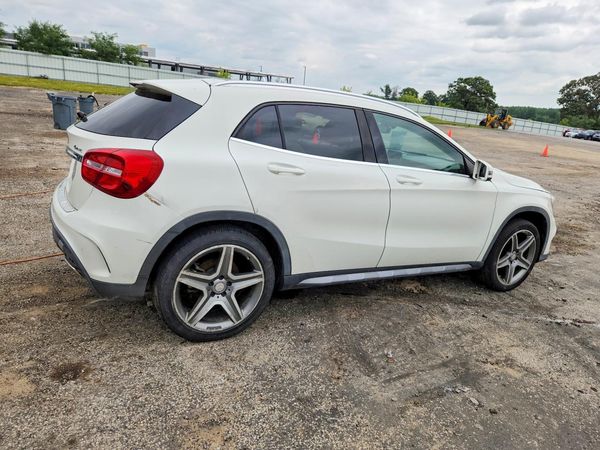 2015 MERCEDES-BENZ GLA GLA250 4-MATIC