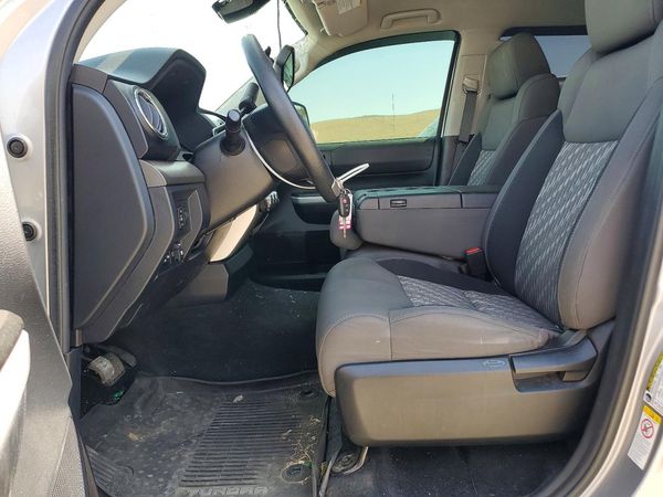 2019 TOYOTA TUNDRA SR5 Grade