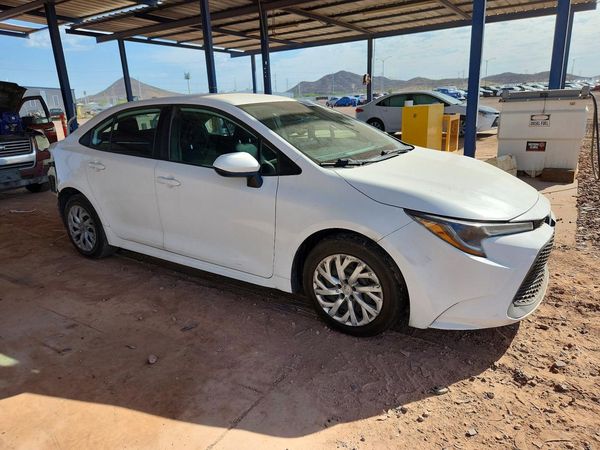 2020 TOYOTA COROLLA
