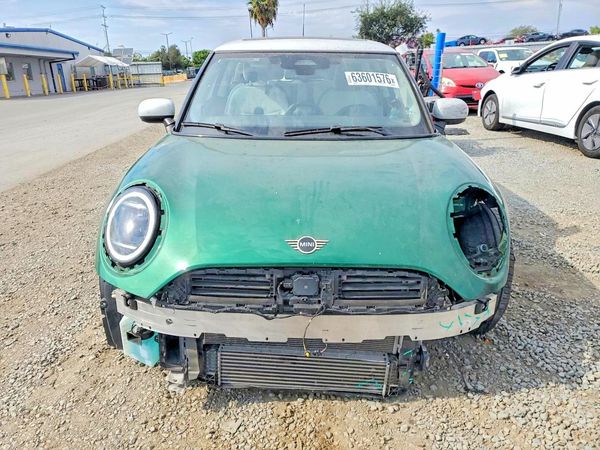 2025 MINI COOPER